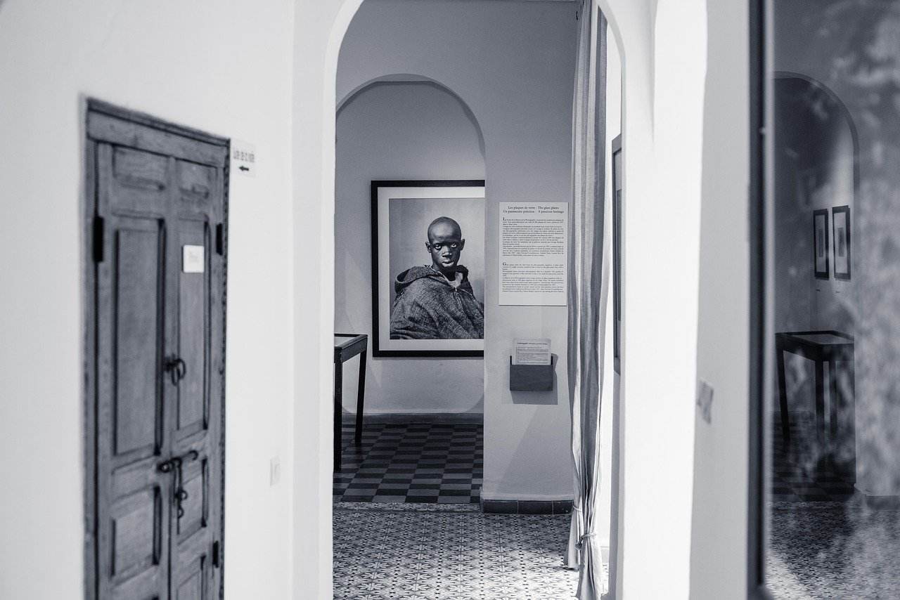 Building Your Art Collection: A Journey of Personal Discovery and Investment - Hakyarts