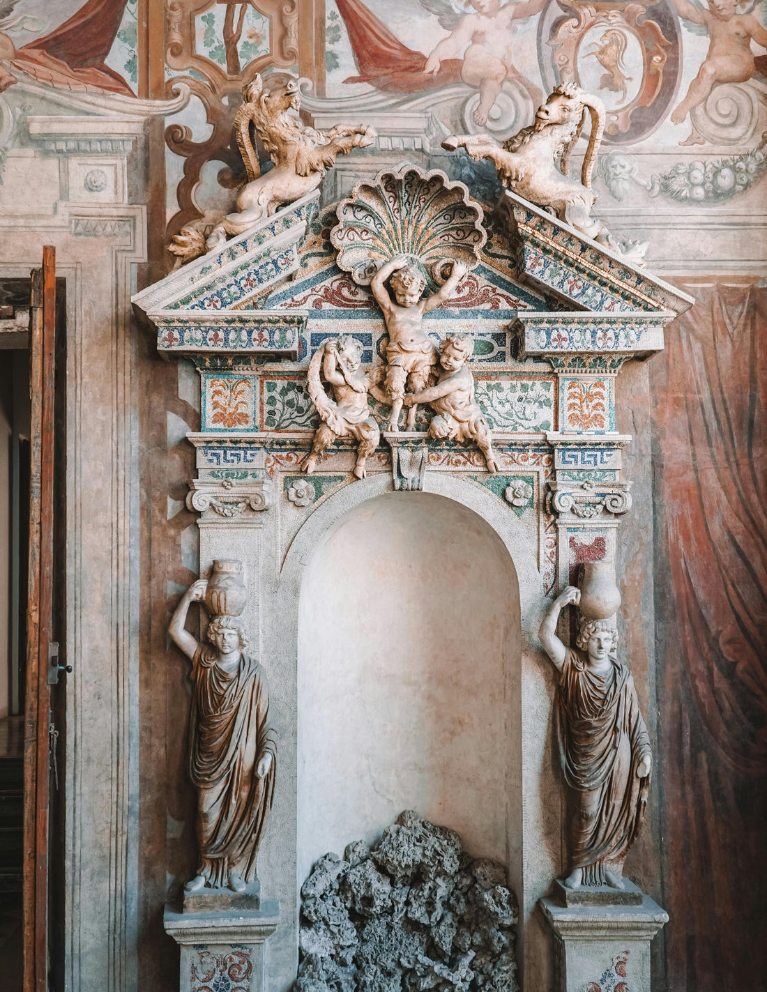 A European Art Lover’s Calendar: Key Exhibitions in 2025” – Focus on seasonal exhibition schedules, fairs, and biennales.