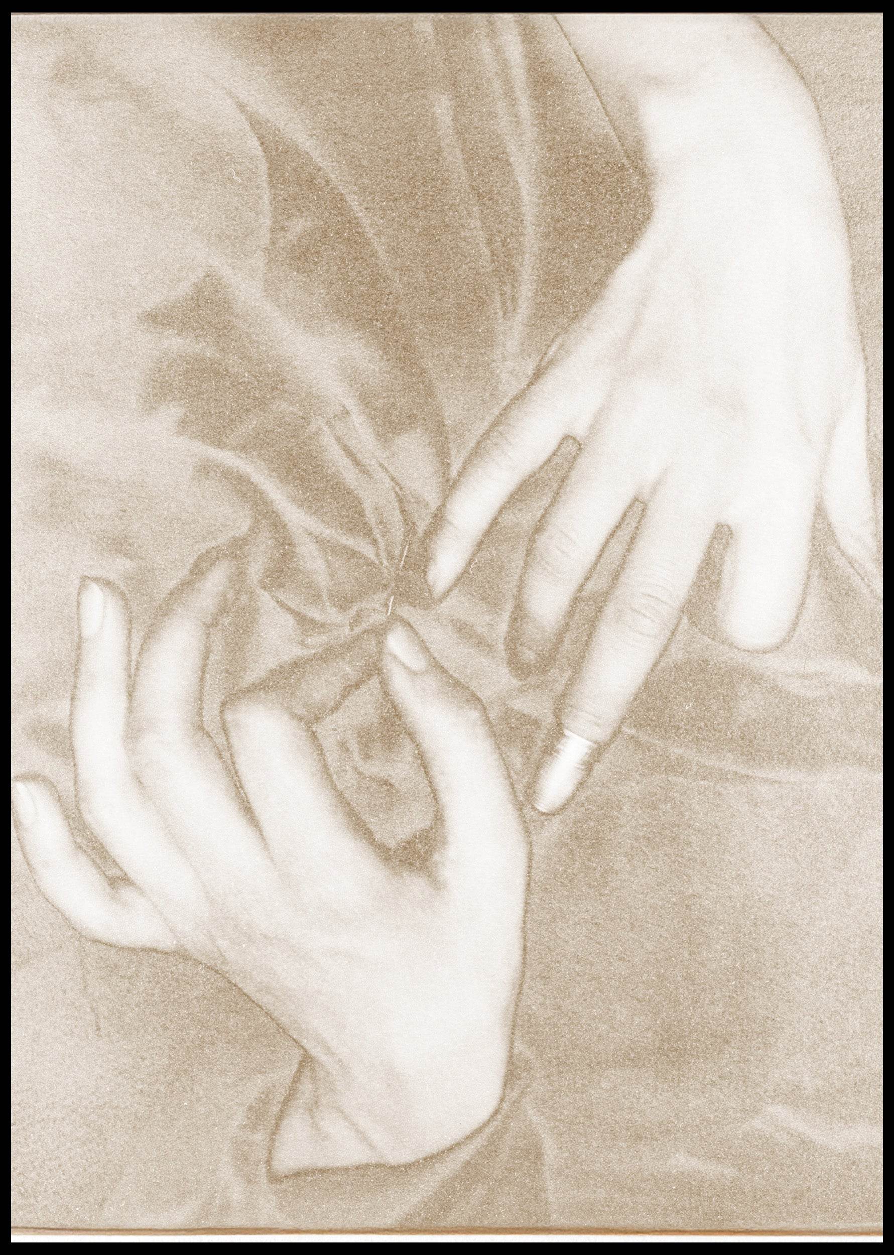 Hands and Thimble Poster - Hakyarts