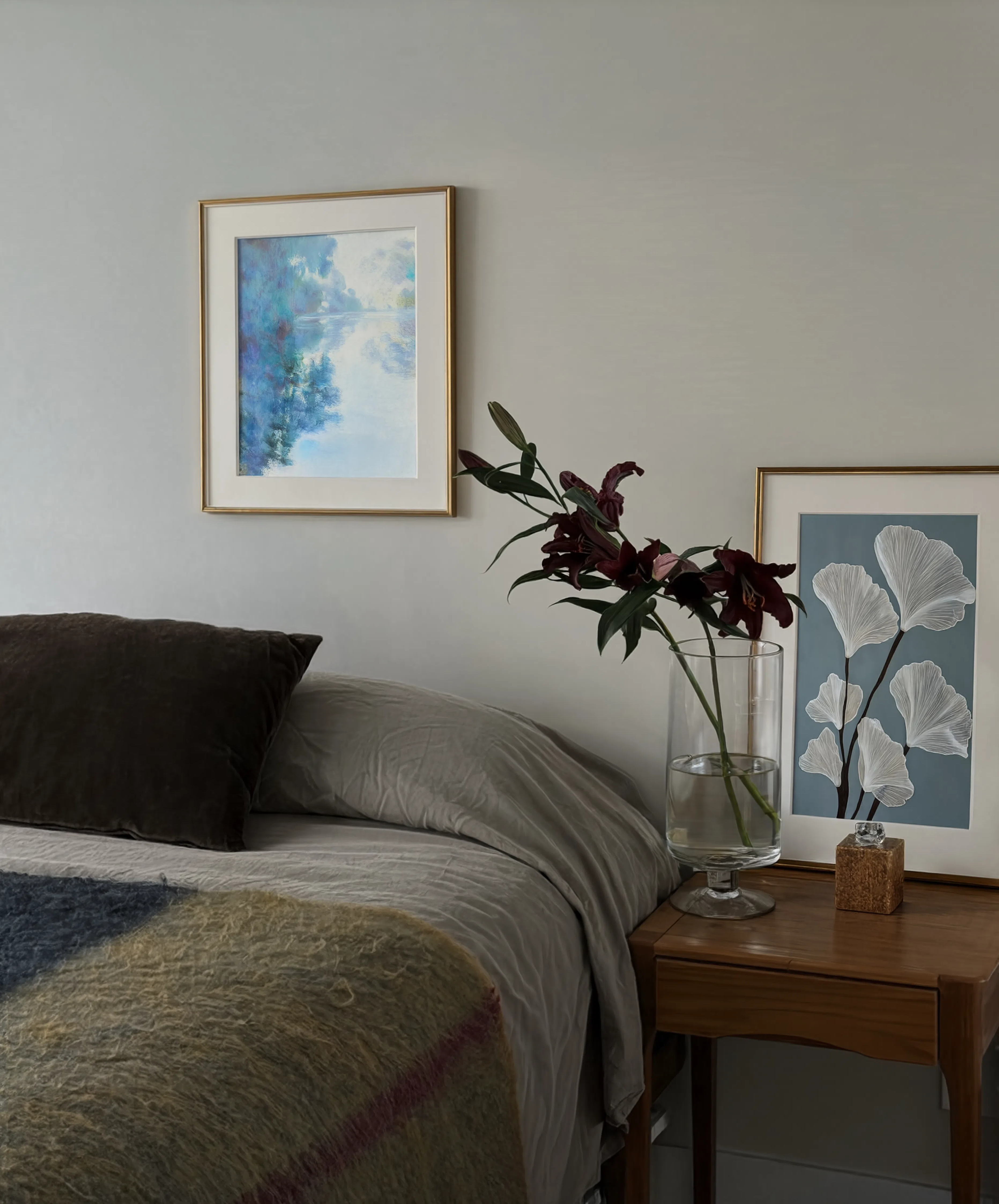 Set of 2 Wall Art Prints | Blue Ginkgo Leaves & Claude Monet Matinée sur la Seine