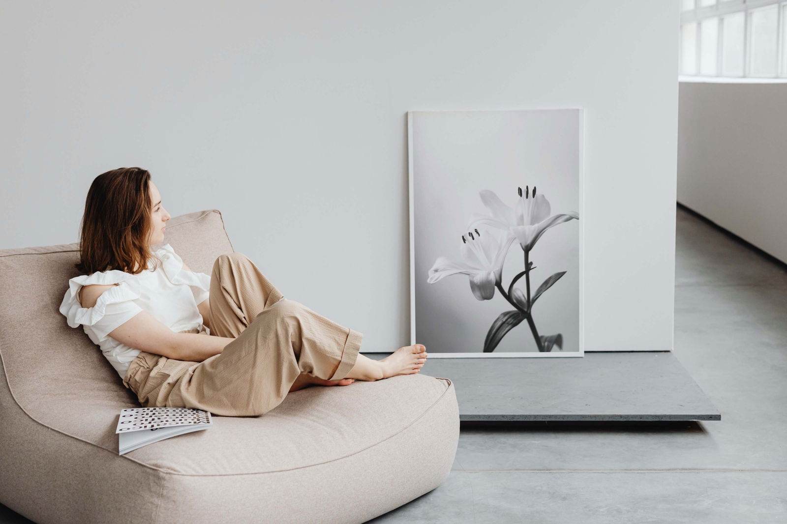 Blossoming Flowers Poster - Hakyarts