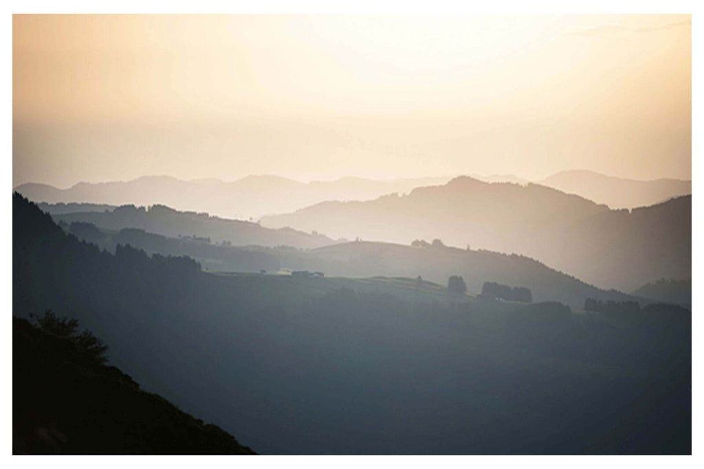 Crisp White Sun Poster - Hakyarts