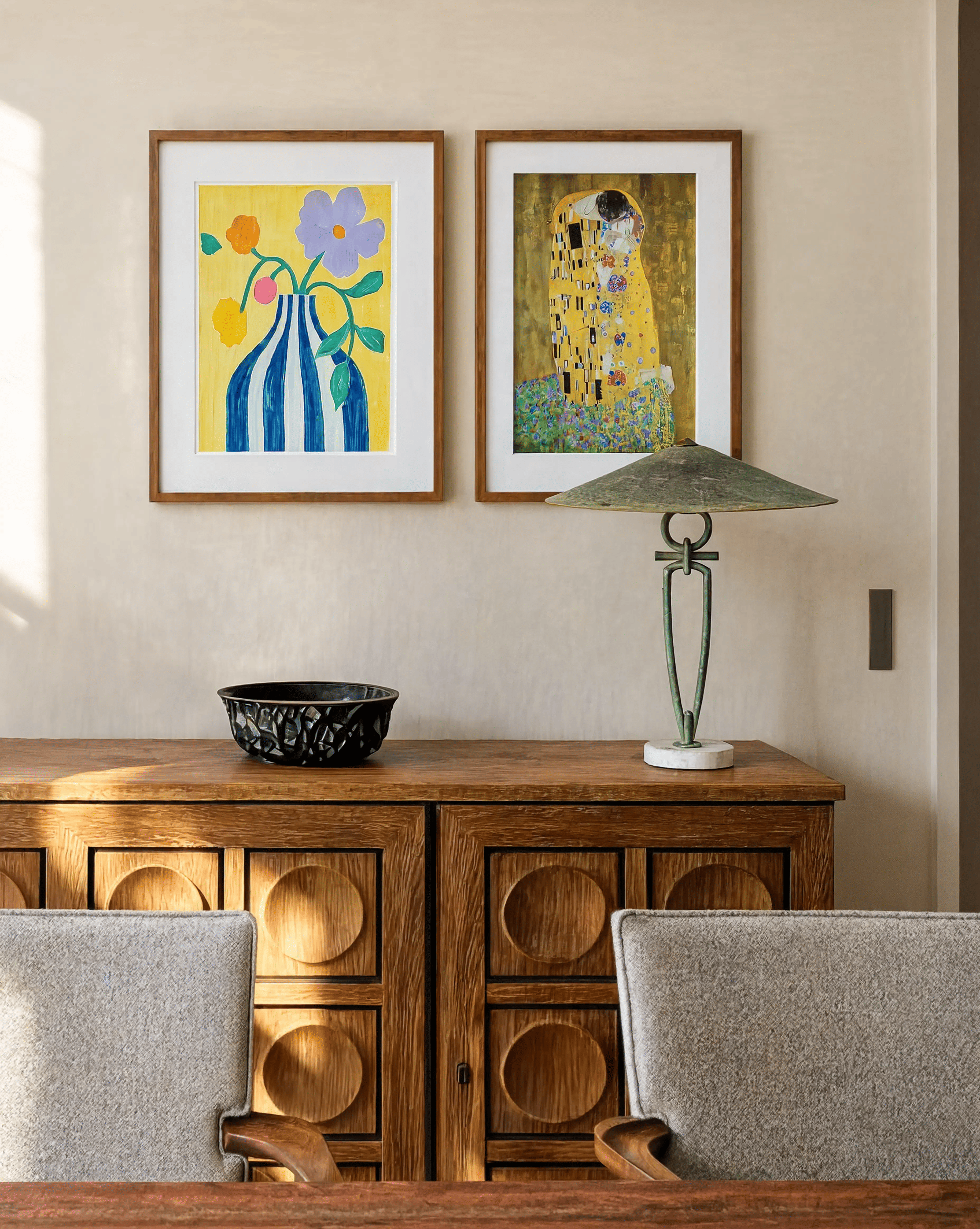 Set of 2 Wall Art Prints | Gustav Klimt The Kiss & Striped Vase Print | Hue 2