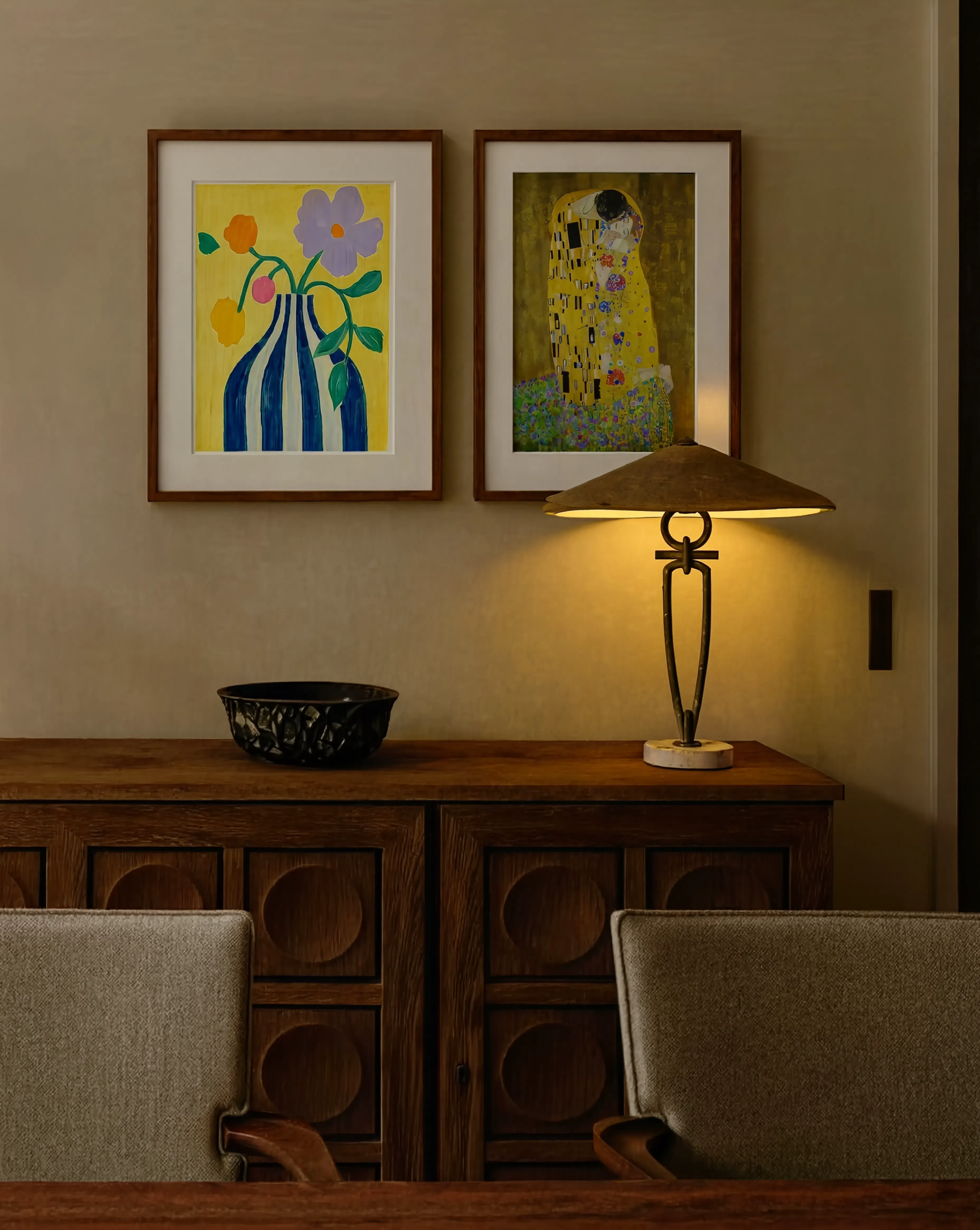Set of 2 Wall Art Prints | Gustav Klimt The Kiss & Striped Vase Print | Hue 2