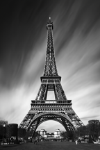 Parisian Nights – La Tour Eiffel Art Print | Minimalist Wall Décor