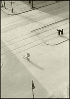 László Moholy-Nagy - 7 A.M 'New Year's Morning' - Hakyarts